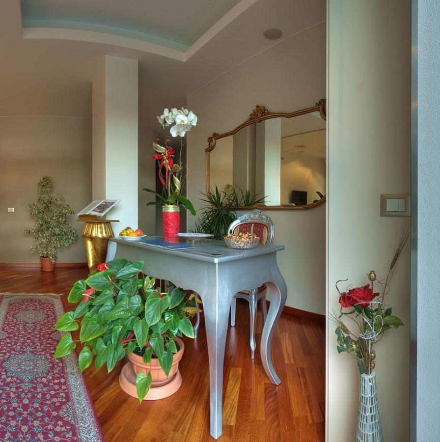 Bed and Breakfast Borgo Delle Viole Вилланова-д'Альбенга Экстерьер фото